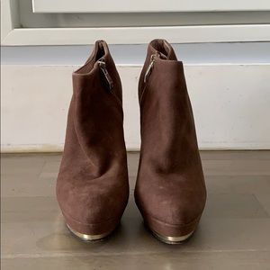 Vince Camuto ankle booties